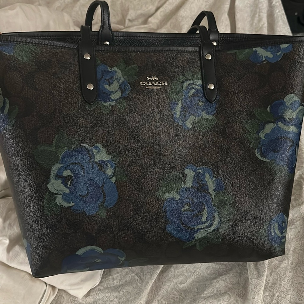 Coach tote